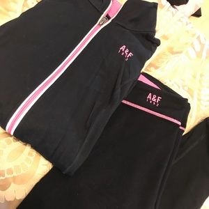 Abercrombie yoga set